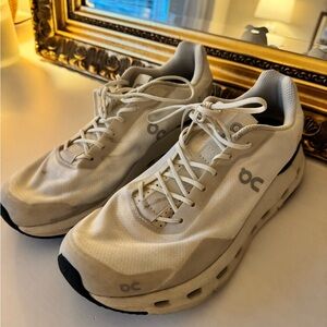 On Running women Cream Athletic Shoes